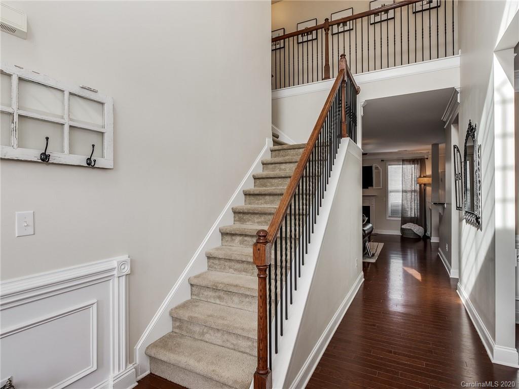 10318 Newbridge Road Charlotte, NC 28278 - Photo 5 of 30 Gallery Image 5