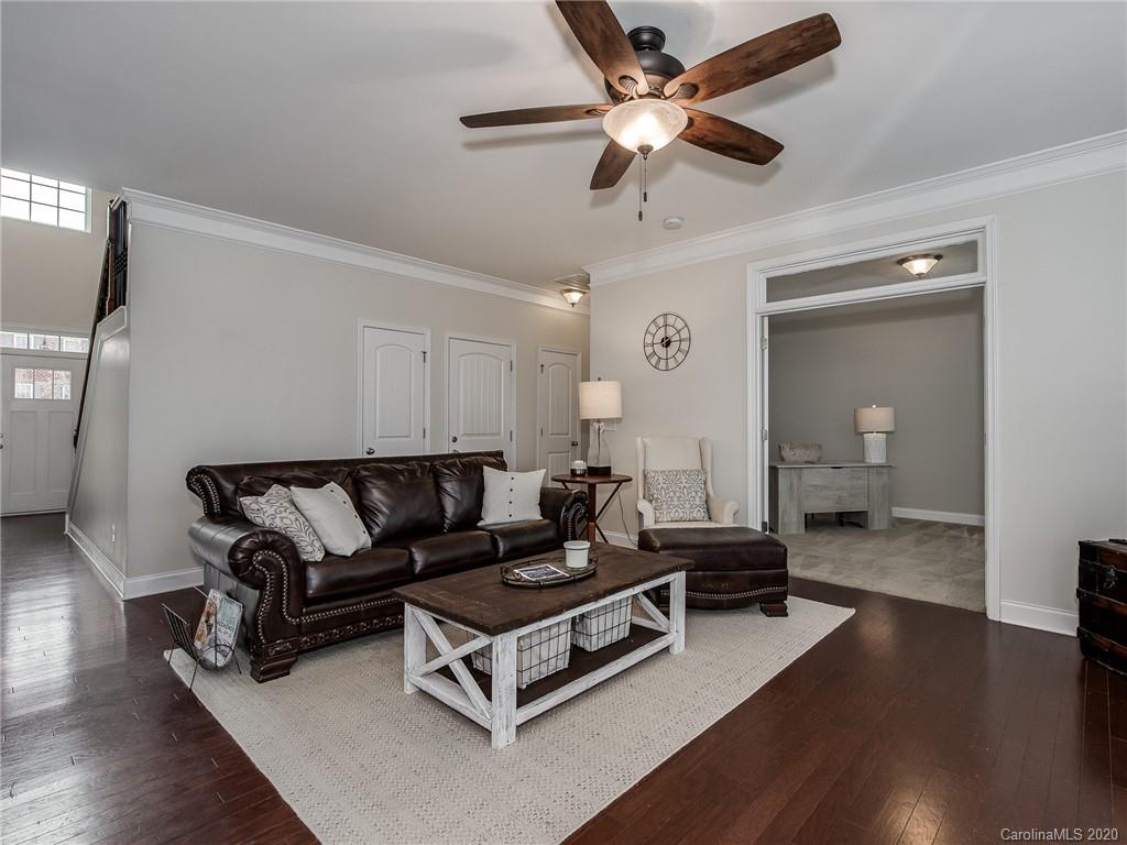 10318 Newbridge Road Charlotte, NC 28278 - Photo 8 of 30 Gallery Image 8