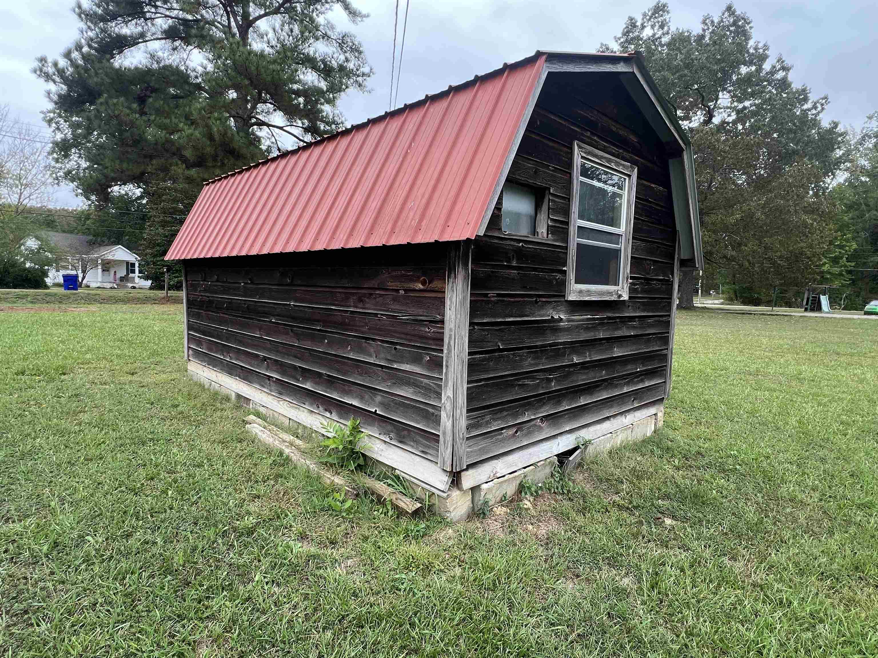 1250 Clifton Road Savannah, TN 38372 - Photo 32 of 33