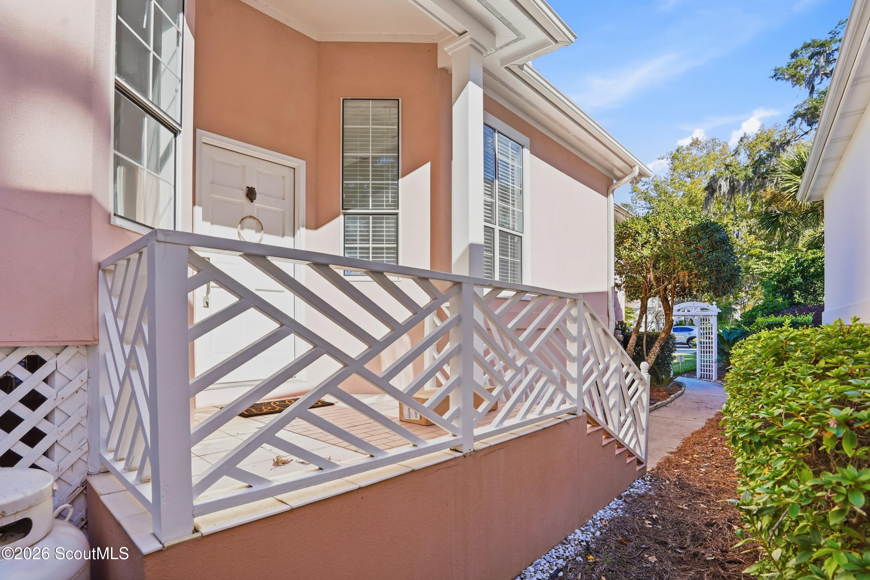103 Turtle Point Court St. Simons Island, GA 31522 - Photo 4 of 35