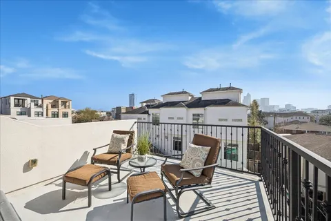 $665,000 | 615 West Bell Street, Houston, TX 77019