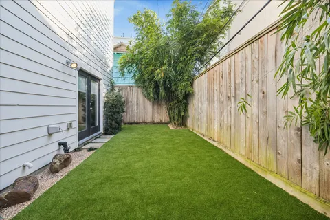 $669,000 | 615 West Bell Street, Houston, TX 77019