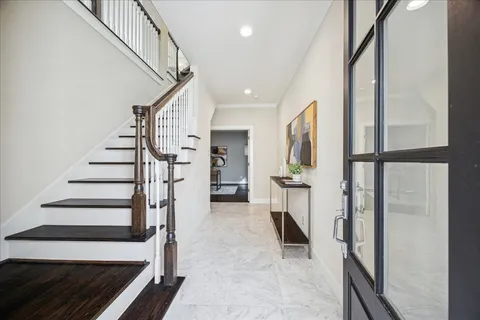 $665,000 | 615 West Bell Street, Houston, TX 77019