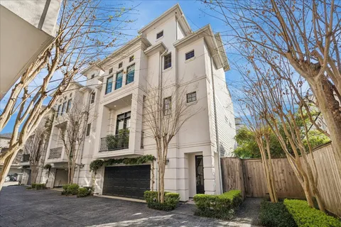 $665,000 | 615 West Bell Street, Houston, TX 77019
