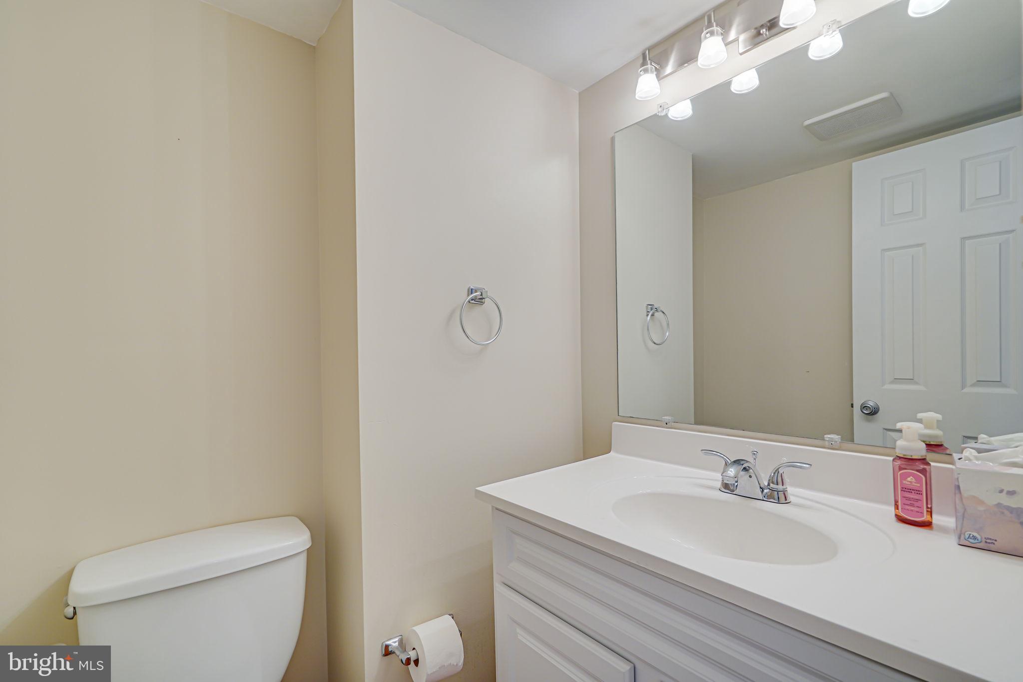 7044 Leestone Street Springfield, VA 22151 - Photo 26 of 54