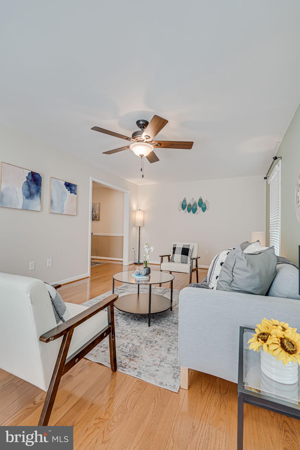 7044 Leestone Street Springfield, VA 22151 - Photo 8 of 54