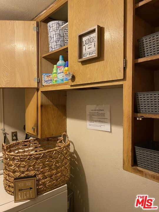2912 11th Street, Unit 4 Santa Monica, CA 90405 - Photo 38 of 39 a view of utility room