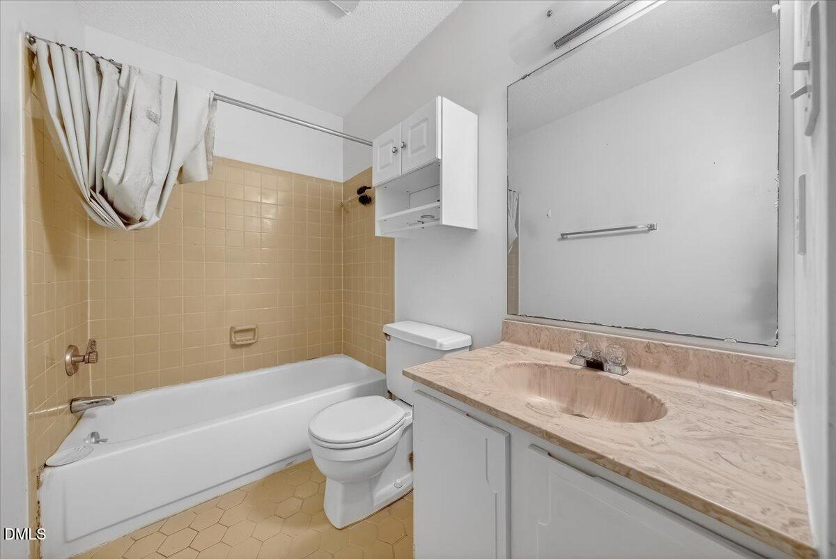 4609 Grinding Stone Drive, Unit A Raleigh, NC 27604 - Photo 18 of 24 18-DSC06158