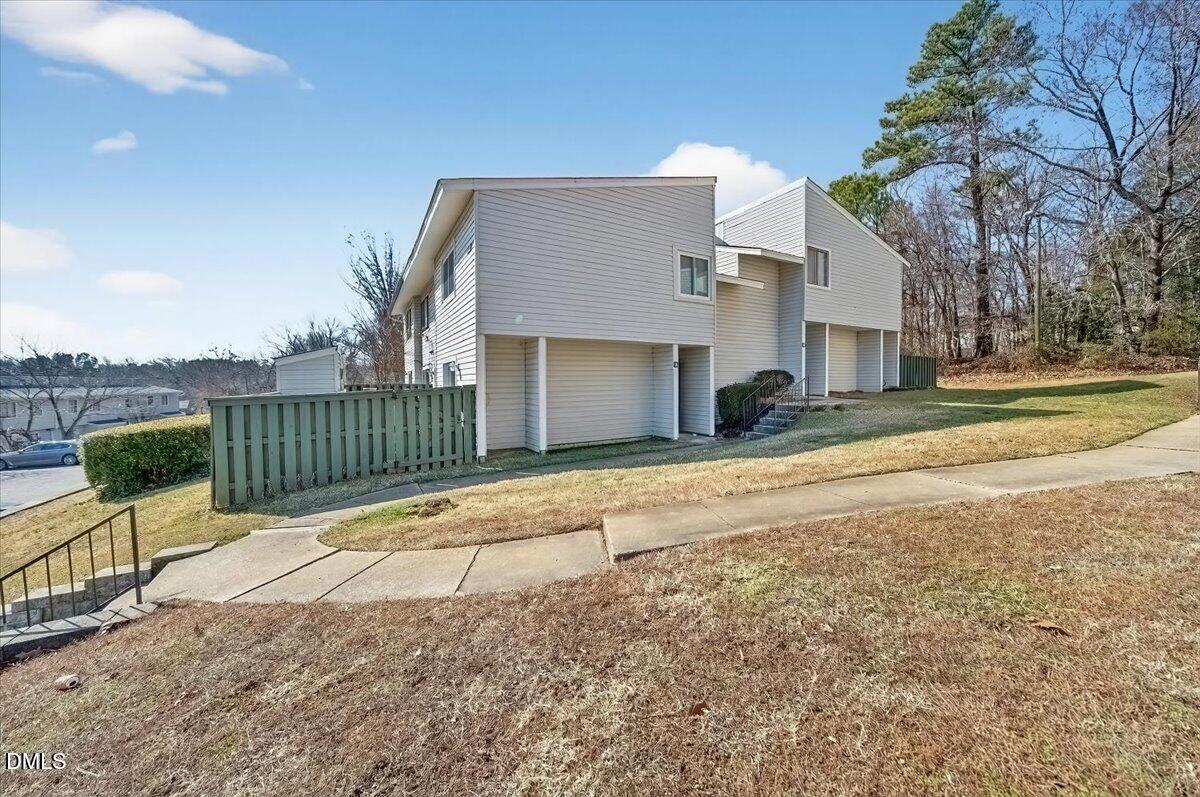 4609 Grinding Stone Drive, Unit A Raleigh, NC 27604 - Photo 4 of 24 04-DSC06084