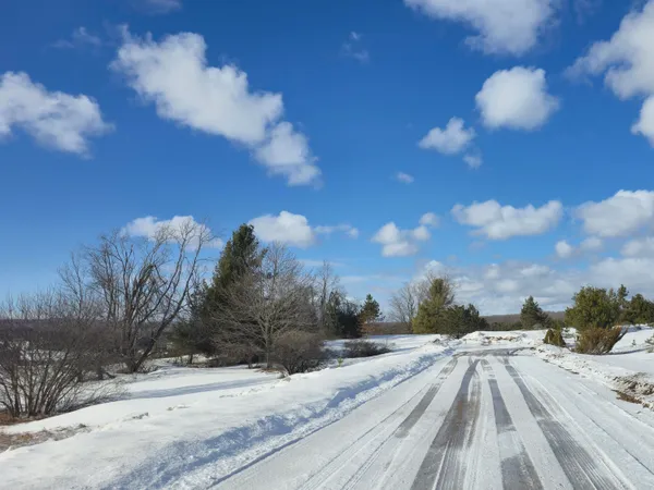 $268,000 | 5850 Deer Run Trail, Harbor Springs, MI 49740
