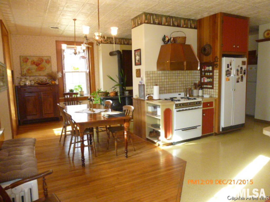 30 Main Street Exeter, IL 62621 - Photo 5 of 32
