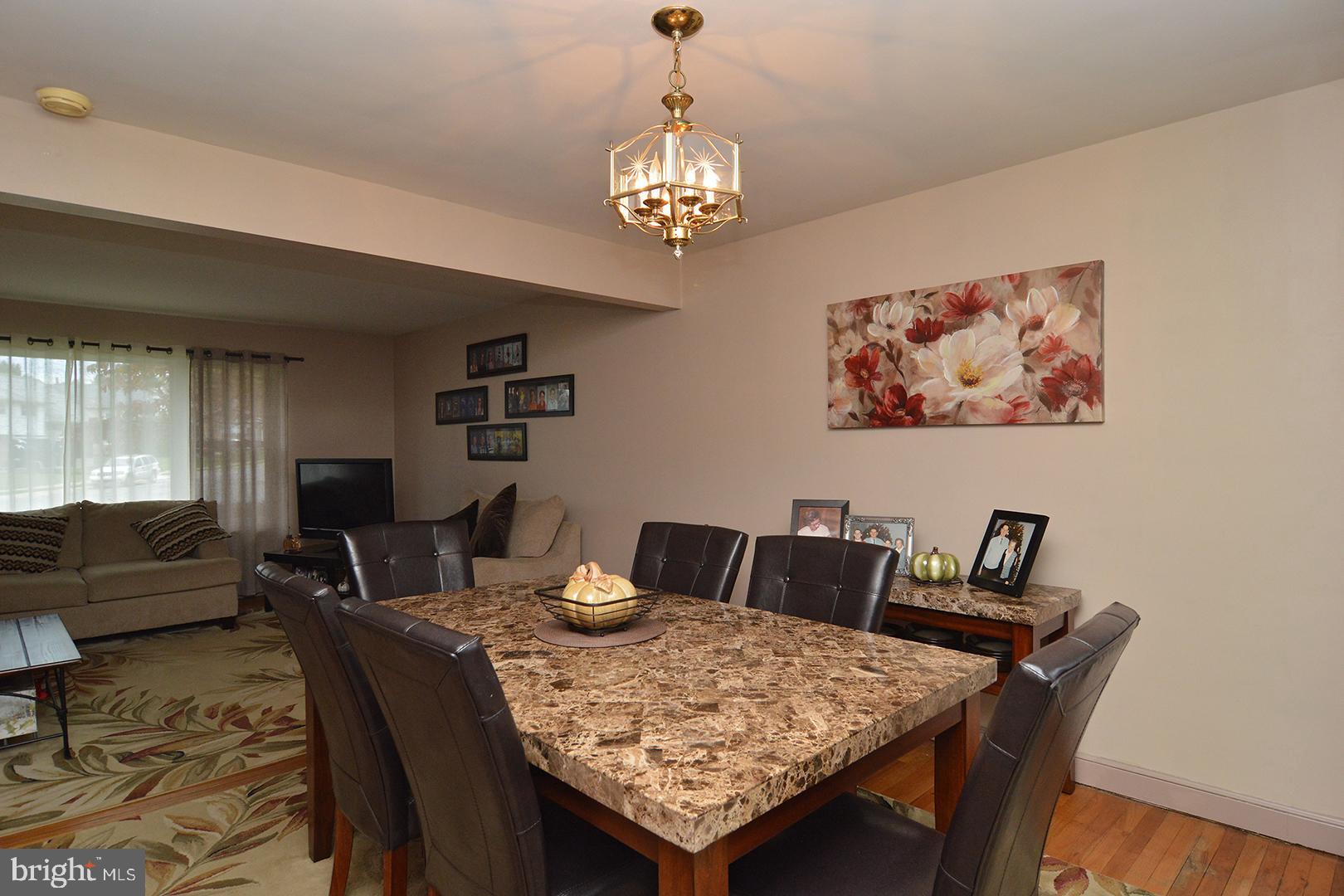 2305 Laurel Road Reading, PA 19609 - Photo 9 of 40 Gallery Image 9