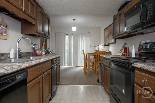 $1,400 | 187 Woodstone Drive, Athens, GA 30605