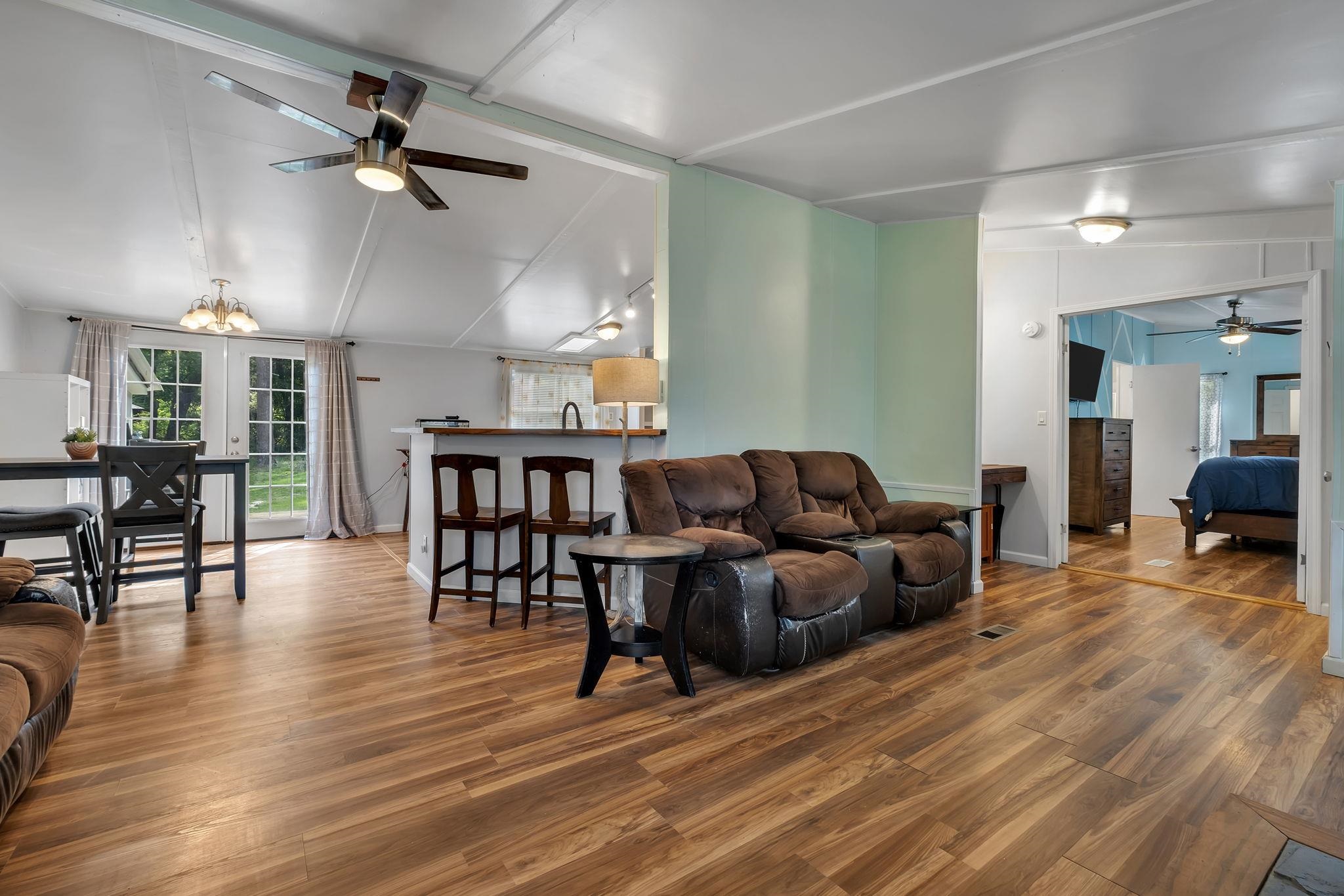 145 Richardson Road Crawfordville, FL 32327 - Photo 5 of 28