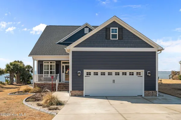 $989,900 | 30 East N Shore Lane, Arapahoe, NC 28510