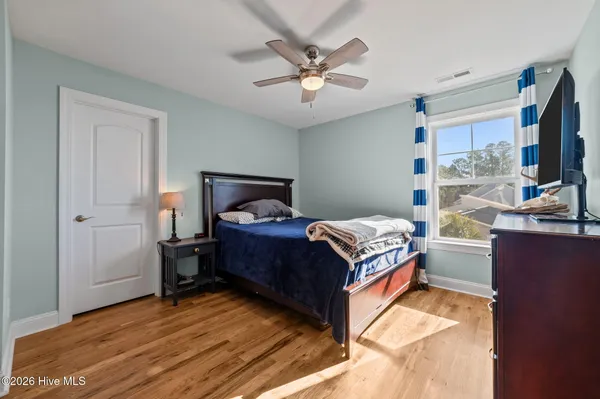 $989,900 | 30 East N Shore Lane, Arapahoe, NC 28510