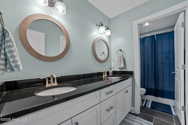 $989,900 | 30 East N Shore Lane, Arapahoe, NC 28510