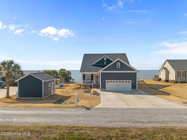 $989,900 | 30 East N Shore Lane, Arapahoe, NC 28510