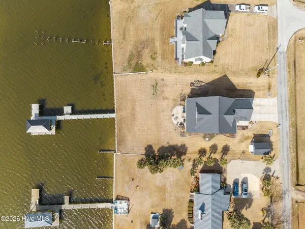 $989,900 | 30 East N Shore Lane, Arapahoe, NC 28510