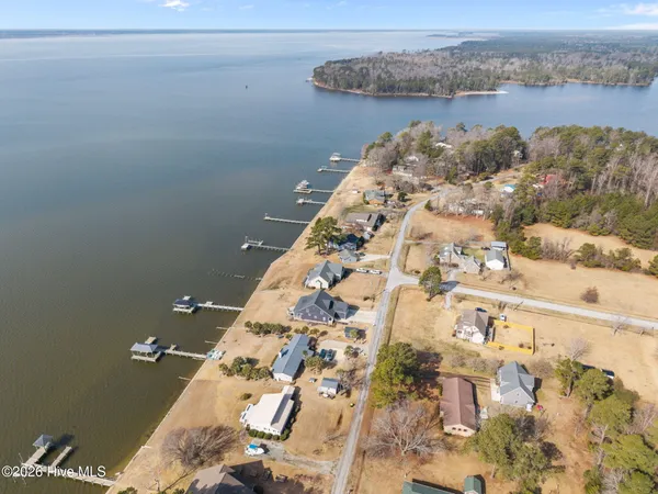 $989,900 | 30 East N Shore Lane, Arapahoe, NC 28510