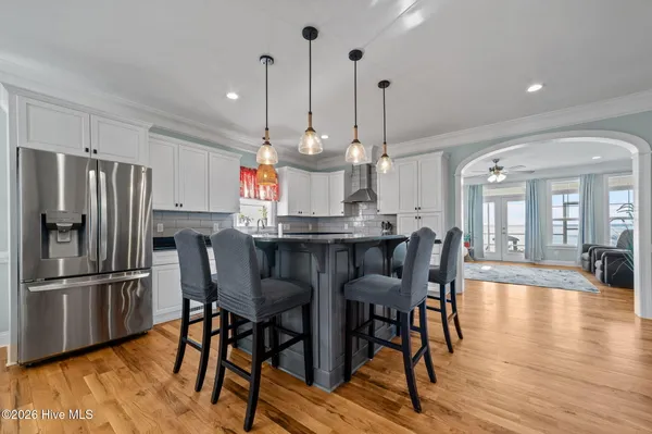 $989,900 | 30 East N Shore Lane, Arapahoe, NC 28510