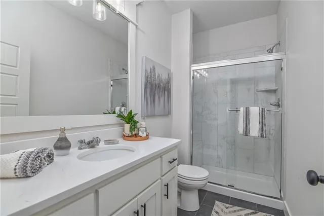 $719,950 | 5858 McCormick Drive, Shawnee, KS 66226