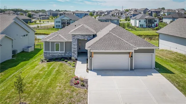 $719,950 | 5858 McCormick Drive, Shawnee, KS 66226