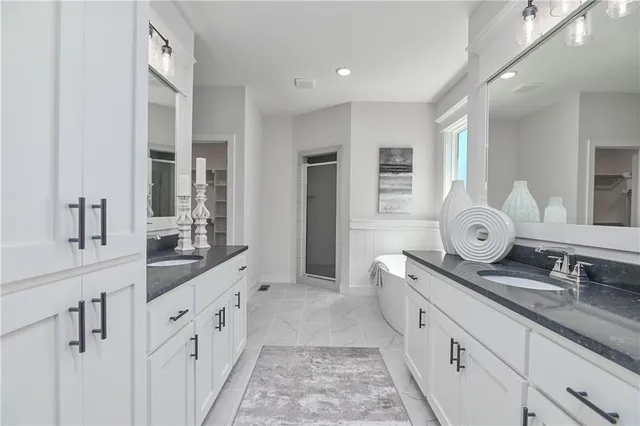 $719,950 | 5858 McCormick Drive, Shawnee, KS 66226