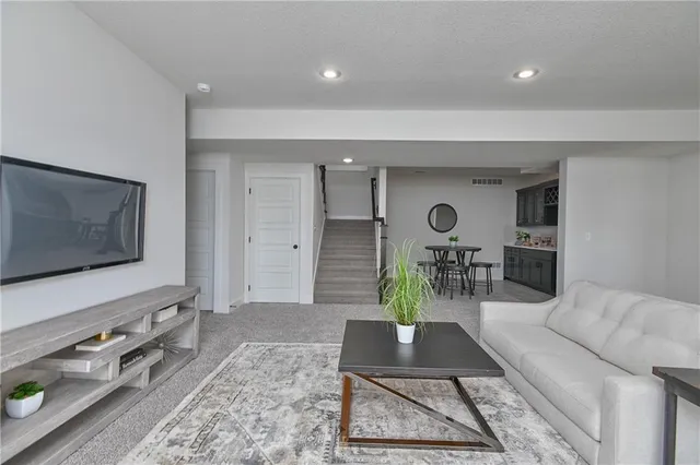 $719,950 | 5858 McCormick Drive, Shawnee, KS 66226