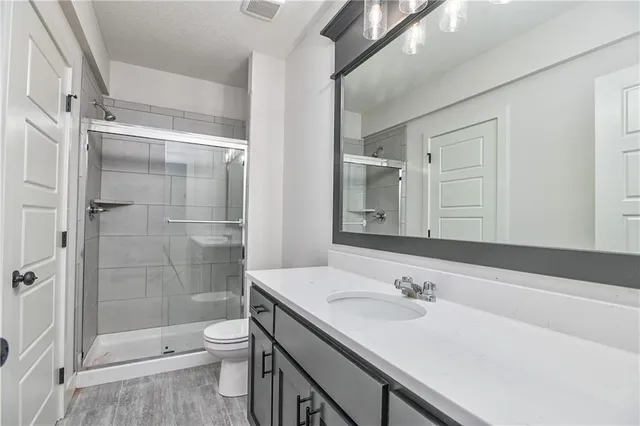 $719,950 | 5858 McCormick Drive, Shawnee, KS 66226