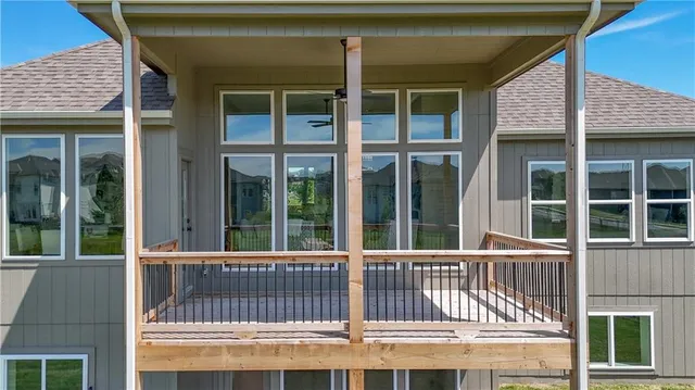 $719,950 | 5858 McCormick Drive, Shawnee, KS 66226