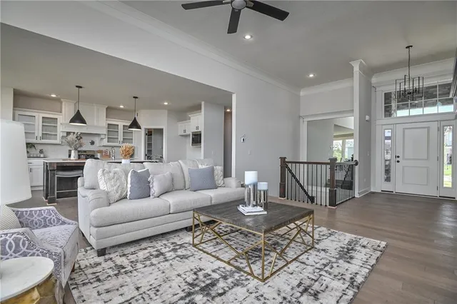 $719,950 | 5858 McCormick Drive, Shawnee, KS 66226