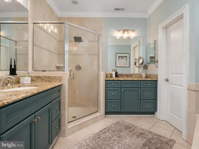 $984,999 | 110 Channel Marker Way, Unit 204, Grasonville, MD 21638