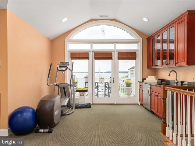 $984,999 | 110 Channel Marker Way, Unit 204, Grasonville, MD 21638