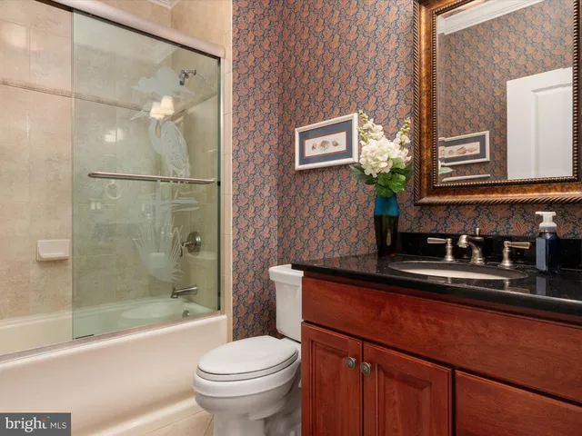 $984,999 | 110 Channel Marker Way, Unit 204, Grasonville, MD 21638