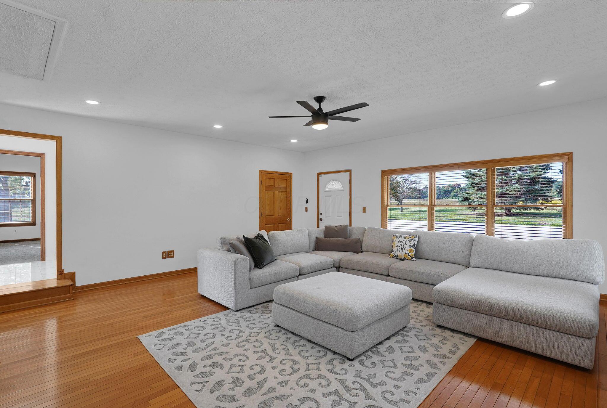 5583 Durrett Road Orient, OH 43146 - Photo 23 of 63 1000015172