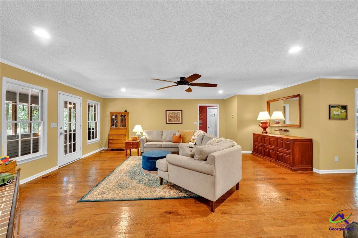 136 Wimbish Way Perry, GA 31069 - Photo 10 of 75 Gallery Image 10