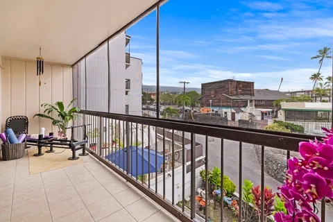 $440,000 | 75-5719 Alii Drive, Unit 208, Kailua-Kona, HI 96740