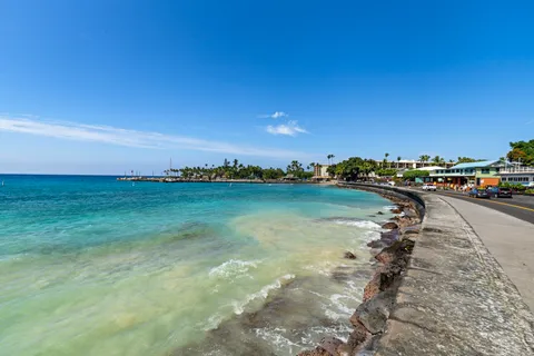 $440,000 | 75-5719 Alii Drive, Unit 208, Kailua-Kona, HI 96740