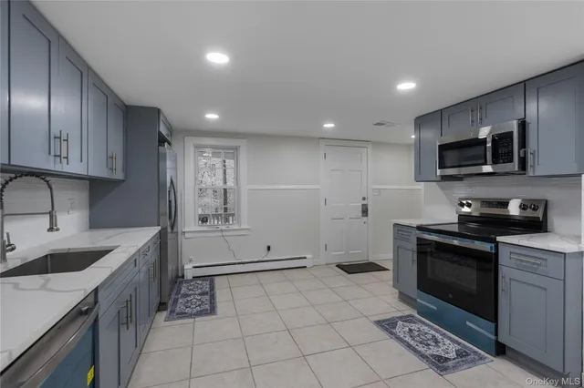 $419,000 | 32 Dudley Lane, Middletown, NY 10940