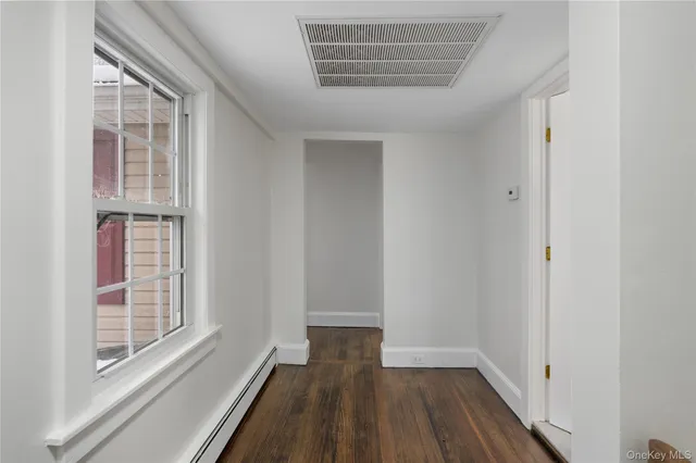 $419,000 | 32 Dudley Lane, Middletown, NY 10940