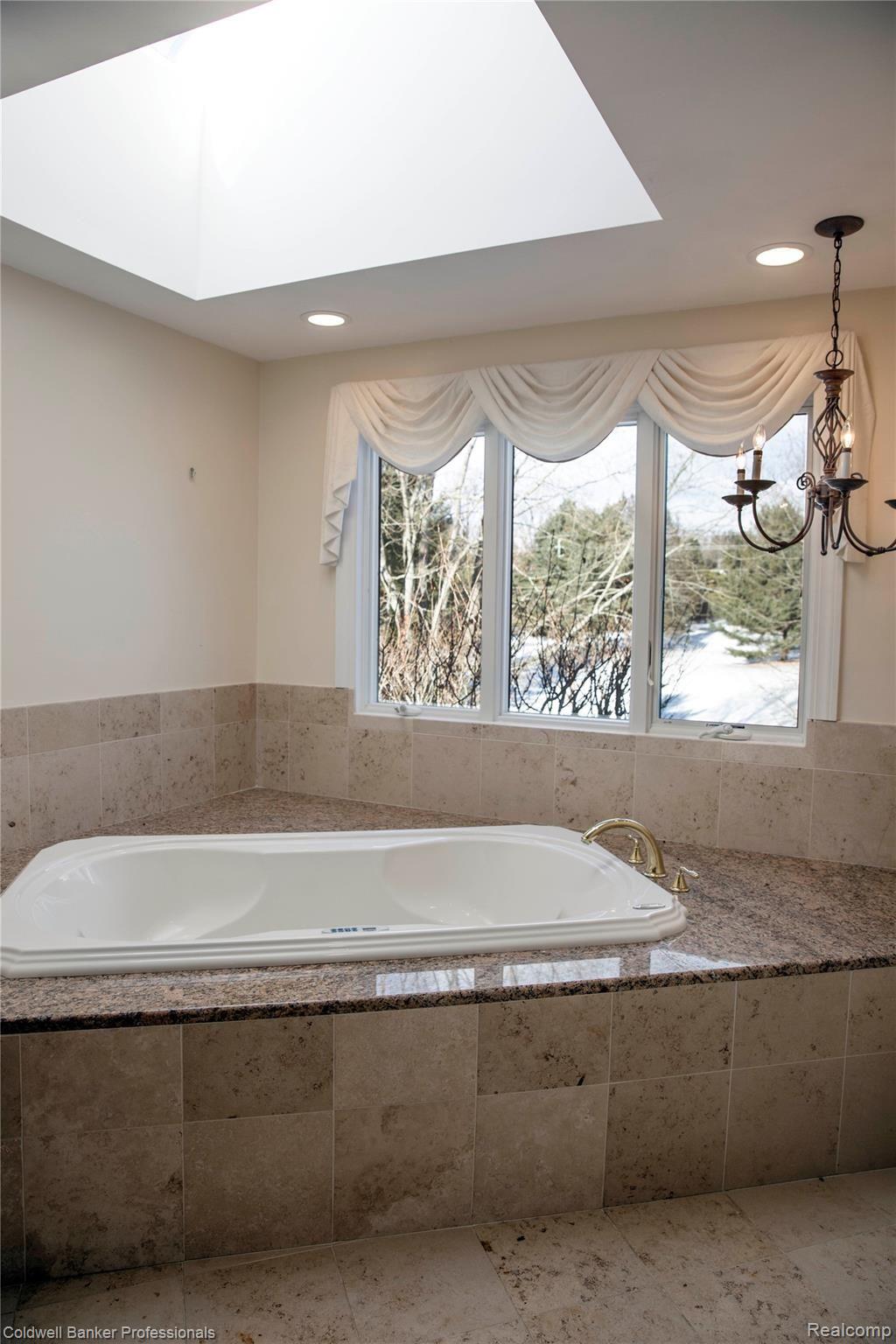 9925 Rattalee Lake Road Clarkston, MI 48348 - Photo 22 of 51 Unwind in your spa like master suite