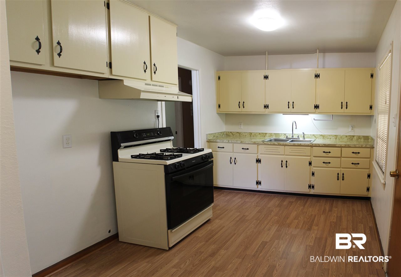 5070 Alton Street Mobile, AL 36619 - Photo 4 of 16