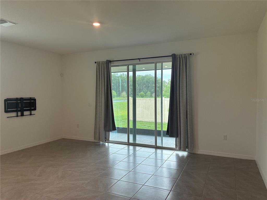 1550 Ranchette Road Wesley Chapel, FL 33543 - Photo 7 of 30