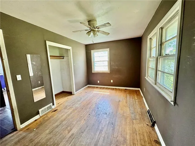 $154,000 | 209 East Walnut Street, Cleveland, MO 64734