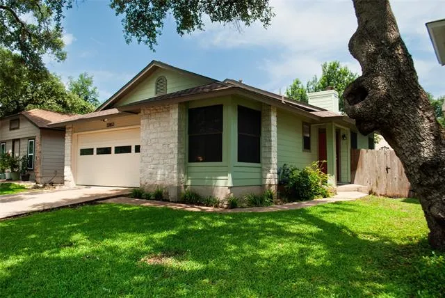 $1,750 | 12802 Modena Trail, Austin, TX 78729