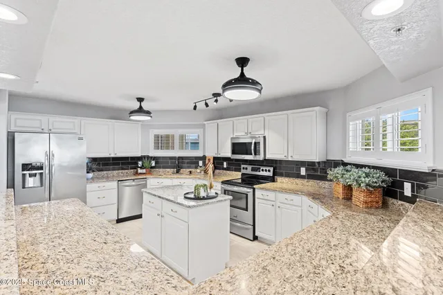 $7,500 | 1493 South Atlantic Avenue, Unit 21, Cocoa Beach, FL 32931