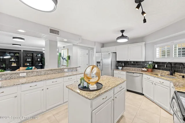 $7,500 | 1493 South Atlantic Avenue, Unit 21, Cocoa Beach, FL 32931