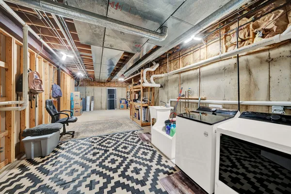 $2,349,000 | 5 South Meadow Court, South Barrington, IL 60010