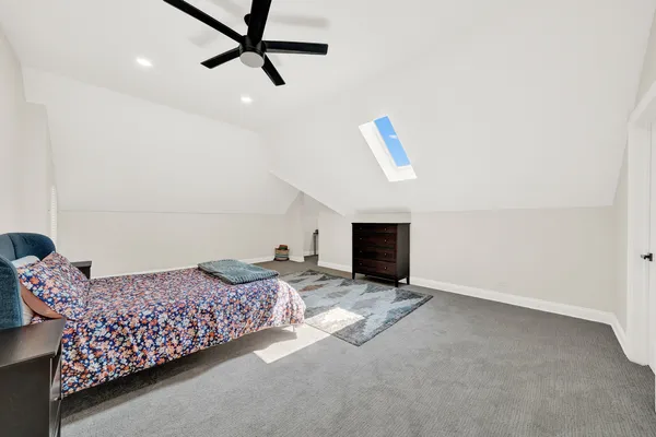 $2,349,000 | 5 South Meadow Court, South Barrington, IL 60010